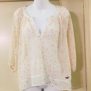 PRICE DROP 🌺 Beautiful High/Low Blouse